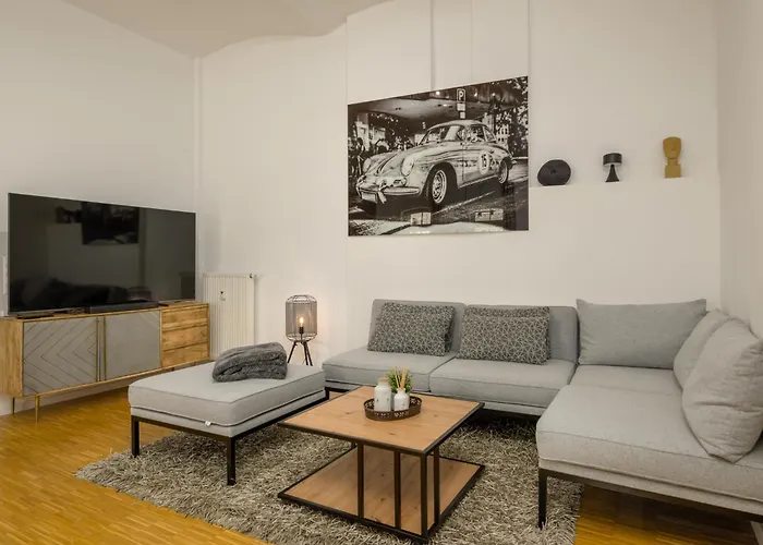 Sweethome - Luxus Pur - Grosse Kueche, Terrasse, Stellplatz, Wifi